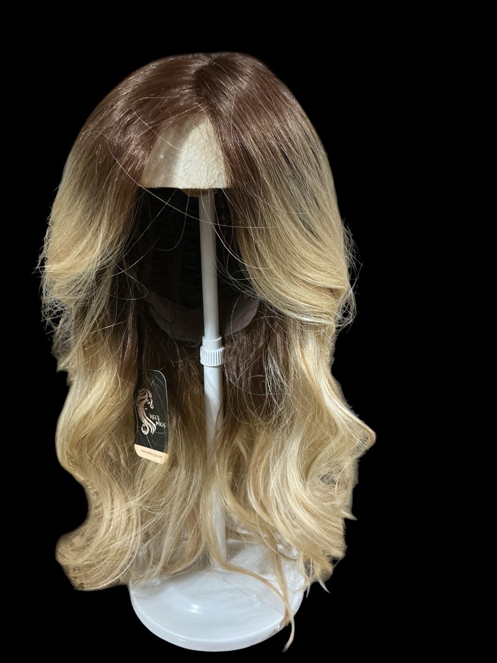 Nels WigsBrown to Blonde Ombre Wavy Wig - Natural Brunette to Honey Blond
